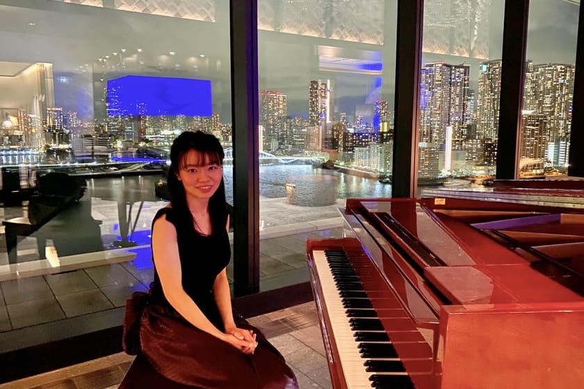 Hana Iseki ,竹芝・浜松町のホテル：メズム東京のショーケース