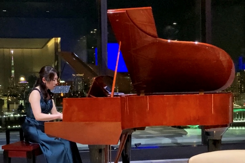 Hiroko Shiota,竹芝・浜松町のホテル：メズム東京のショーケース