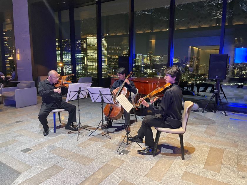 Toshiya Gomi, Chihiro Yazima, Takahiro Suzuki, ピアノ, ヴァイオリン, 竹芝・浜松町のホテル：メズム東京のショーケース