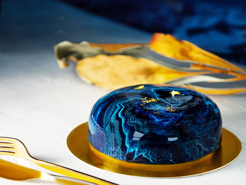『BLUE FANTASY（ブルー・ファンタジー）2023』メズム東京初となるクリスマスケーキを数量限定で発売