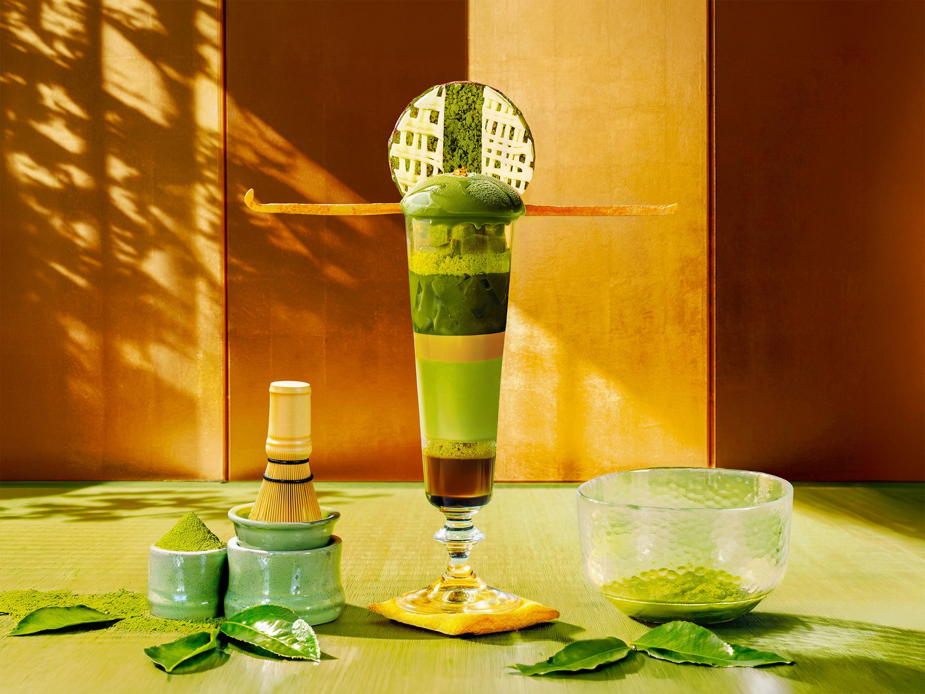 茶室の「円窓」をイメージした 抹茶とガナッシュの「レイヤード・パフェ」が新登場